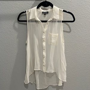 Sheer BeBe top size xs